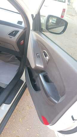 Al Malaz, Vehicles, Cars & Trucks , SAR 35000,  Hyundai Tucson,  2012,  Automatic,  245000 KM,    Well Maintained In Good Condition For Sale