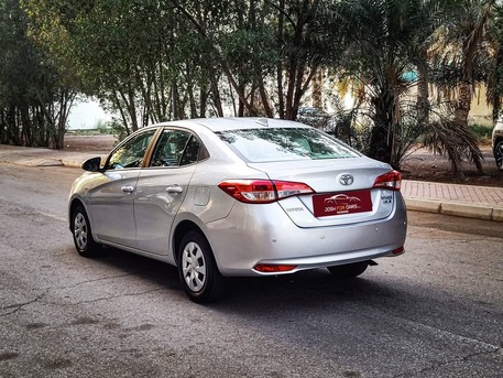 Manama, Vehicles, Cars & Trucks , BHD 4000,  Toyota Yaris,  2020,  Automatic,  78000 KM,  Silver Color, Well Maintained
