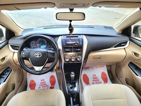 Manama, Vehicles, Cars & Trucks , BHD 4000,  Toyota Yaris,  2020,  Automatic,  78000 KM,  Silver Color, Well Maintained