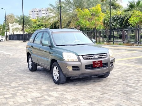 Manama, Vehicles, Cars & Trucks , BHD 1600,  Kia Sportage V6 4X4,  2006,  Automatic,  182000 KM,  Interior And Exterior Very Neat And Clean