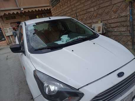 Riyadh, Vehicles, Cars & Trucks , SAR 12500,  Ford Figo 2016,  2016,  Automatic,  200 KM,  Urgent Sale! Clean & Reliable Car At Best Price