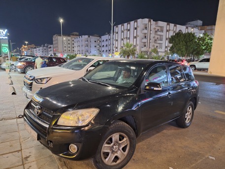 Jeddah, Vehicles, Cars & Trucks , SAR 20000,  Toyota RAV4,  2010,  Automatic,  200000 KM,  Vhical Sales