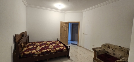 Al Baghdadyiah Al Sharqyia, Rooms Available, SAR 1000/month,  Furnished,  Neat & Clean Semi Furnished Room Available In 2 BHK Flat Near Al Rayan Hospital