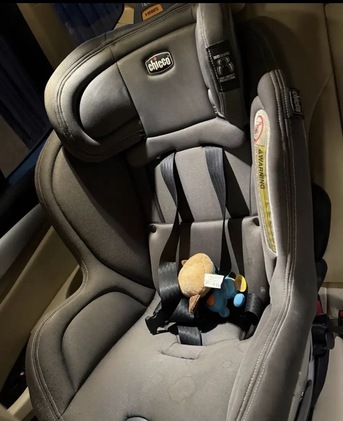 Al Sulaymaniyyah, Materials, SAR 850,  Chicco Car Seat
