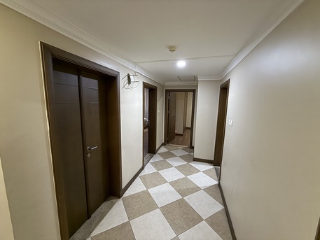 Juffair, Rooms Available, BHD 330/month,  Furnished,  200 Sq. Meter,  Spacious Furnished Double Room For 330 BD In Juffair