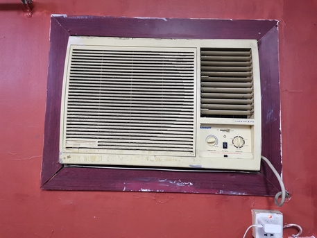 Al Aziziyah, Air Conditioners, SAR 500,  Selling 3 Window A.C