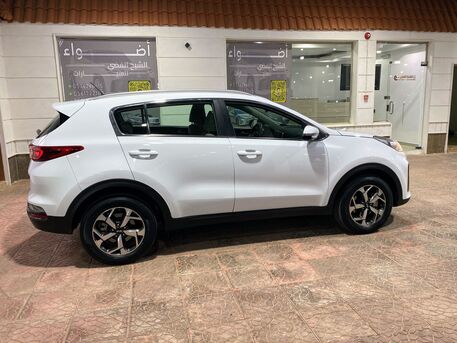 Riyadh, Vehicles, Cars & Trucks , SAR 62500,  KIA SPORTAGE &,  2022,  Automatic,  90000 KM,  MID OPTION
