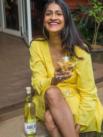 Goa, Food & Drink, Feni Experience In Goa