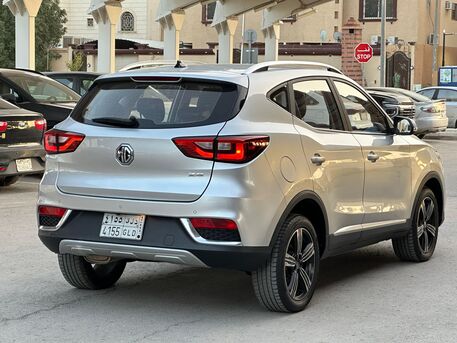 Riyadh, Vehicles, Cars & Trucks , SAR 33500,  MG ZS B,  2020,  Automatic,  100000 KM,  MID OPTION ORIGINAL CONDITION