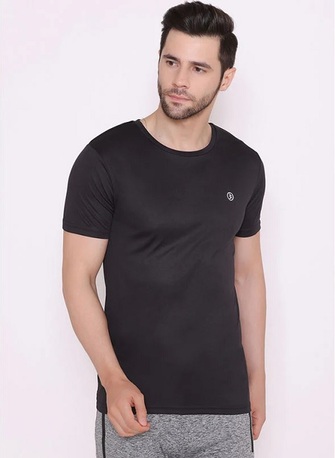 Mumbai, Clothing & Accessories, Upgrade Your Wardrobe &ndash; Shop Round Neck T-shirts For Men