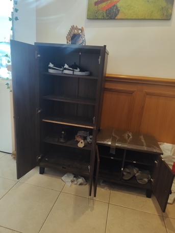 Manama, Furniture, BHD 20,  1 Year Old Shoe Rack For Sale, Very Stylish And Comfortable With Seat BD 20 Only