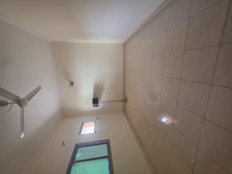 Jid Ali, Apartments/Houses, BHD 150/month,  2 BR,  #2BATHROOM Hall Kitchen Without Electricity Car Parking