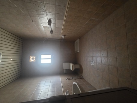 Jid Ali, Apartments/Houses, BHD 150/month,  2 BR,  #2BATHROOM Hall Kitchen Without Electricity Car Parking