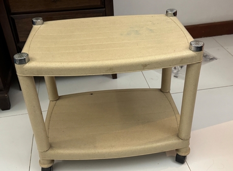 Manama, Appliances, BHD 4,  Hard Plastic Table For Sale BD 4 Each.. Excellent Condition