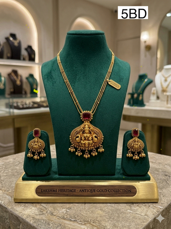 Manama, Jewelry, Hand Picked Jewelleris