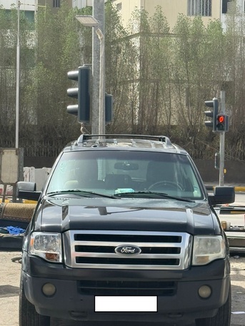 Al Wizarat, Vehicles, Cars & Trucks , SAR 50000,  Ford Expedition,  2014,  Automatic,  200000 KM,    &ndash; V8 &ndash; Very Good Condition