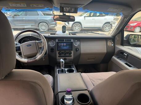 Al Wizarat, Vehicles, Cars & Trucks , SAR 50000,  Ford Expedition,  2014,  Automatic,  200000 KM,    &ndash; V8 &ndash; Very Good Condition