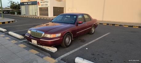 Madinah, Vehicles, Cars & Trucks , SAR 8000,  MERCURY GRAND MARQUIS,  2001,  Automatic,  500 KM,