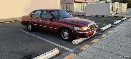 Madinah, Vehicles, Cars & Trucks , SAR 8000,  MERCURY GRAND MARQUIS,  2001,  Automatic,  500 KM,