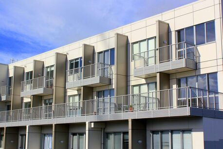 Auckland, Construction, Find Aluminium Window Shrouds NZ In Either Face-fixed Or Top-fixed Applications