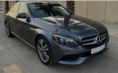 Riyadh, Vehicles, Cars & Trucks , SAR 87000,  Mercedes-Benz C220,  2018,  Automatic,  138000 KM,