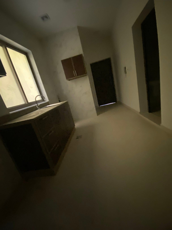 Muharraq, Apartments/Houses, BHD 1250/year,  6 BR,  🏢 Building For Rent In Muharraq &ndash; Suitable For Companies