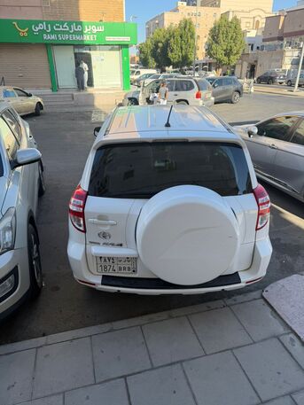 Jeddah, Vehicles, Cars & Trucks , SAR 27500,  Toyota RAV4,  2011,  Automatic,  388000 KM,    Clean | Fahas + Istimara Valid | Ready To Drive  [Excellent Condition]