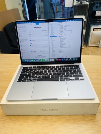 Olaya, Computers, SAR 4299,  MacBook Air M4 (under Warranty) 13" 2025 16/512 B.C 5(100%)