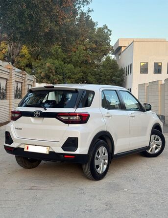 Manama, Vehicles, Cars & Trucks , BHD 4700,  Toyota Raize,  2024,  Automatic,  31000 KM,    1.2L - SINGLE OWNER - AGENT MAINTAINED - UNDER WARRANTY