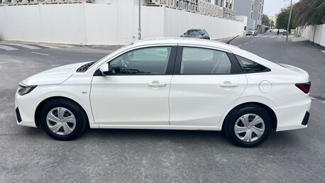 Manama, Vehicles, Cars & Trucks , BHD 4900,  Toyota Yaris,  2024,  Automatic,  34500 KM,    UNDER WARRANTY  CAR FOR SALE KM:34500 ONLY