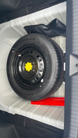 Manama, Vehicles, Cars & Trucks , BHD 4900,  Toyota Yaris,  2024,  Automatic,  34500 KM,    UNDER WARRANTY  CAR FOR SALE KM:34500 ONLY