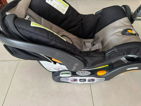 Riyadh, Baby & Kid Stuff, SAR 1000,  Chicco Stroller & Car Seat