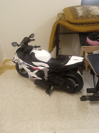 Riyadh, Toys & Games, SAR 450,  Kids Large Sports Bike Replica