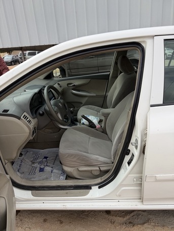 Riyadh, Vehicles, Cars & Trucks , SAR 18000,  Toyota Corolla,  2009,  Manual,  363000 KM,  Single Owned,1.8 XLI  With Sunroof, Back Camera, Automatic Doors ,windows