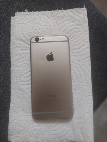 Riyadh, Mobile Phones, SAR 400,  I Phone 6 Capacity 64 GB Working Great  No Issues 400 SAR