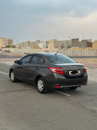 East Riffa, Vehicles, Cars & Trucks , BHD 2650,  TOYOTA YARIS 1.5,  2017,  Automatic,  138000 KM,  Neat And Clean Car