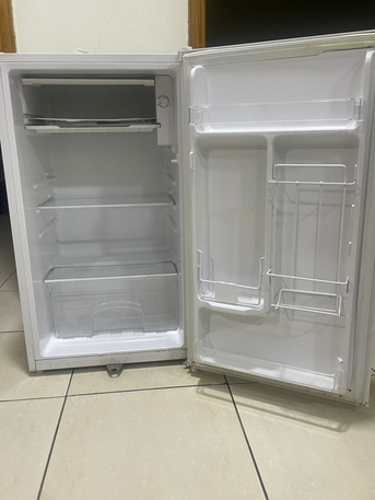 Dammam, Electronics, SAR 250,  Refridgerator
