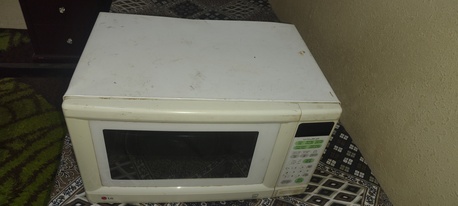 Dammam, Appliances, SAR 100,  I Would Like To Sell LG Microwave Oven.