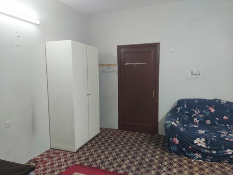 Hara, Rooms Available, SAR 1600/month,  Back Side Marriott  Hotel 2 Executive Bachelor Or Working Lady   Can Share In Family Buid