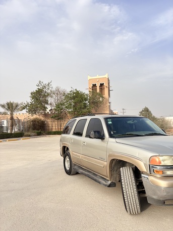 Riyadh, Vehicles, Cars & Trucks , SAR 15000,  Gmc Yukon,  2004,  Automatic,  340 KM,