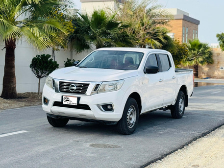 Hamala, Vehicles, Cars & Trucks , BHD 4700,  Nissan Navara,  2019,  Automatic,  154000 KM,  Pickup -  - 4 Door