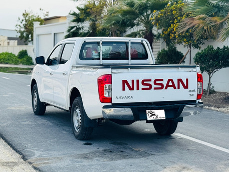 Hamala, Vehicles, Cars & Trucks , BHD 4700,  Nissan Navara,  2019,  Automatic,  154000 KM,  Pickup -  - 4 Door
