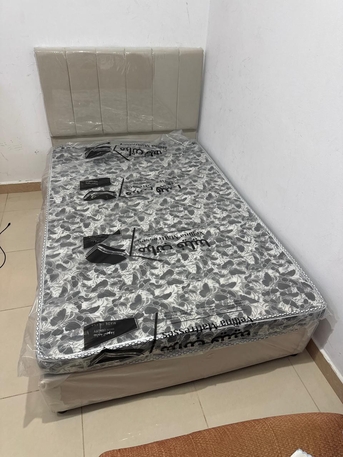 Jeddah, Furniture, SAR 5,  New Medium Size Bed And Mattress Available In Low Price