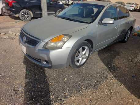 Riyadh, Vehicles, Cars & Trucks , SAR 14000,  Nissan Altima 2008,  2008,  Manual,  403400 KM,  Good Condition  Sar 14000