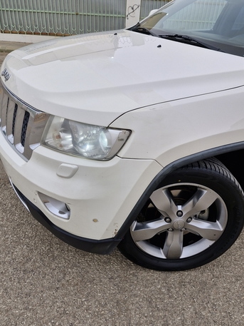 Al Sulaymaniyyah, Vehicles, Cars & Trucks , SAR 26000,  Jeep Grand Cherokee Overland,  2012,  Automatic,  320000 KM,