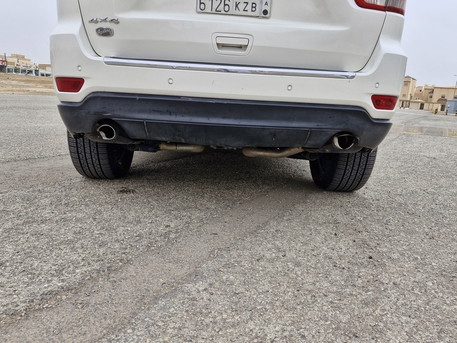 Al Sulaymaniyyah, Vehicles, Cars & Trucks , SAR 26000,  Jeep Grand Cherokee Overland,  2012,  Automatic,  320000 KM,