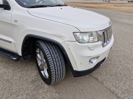 Al Sulaymaniyyah, Vehicles, Cars & Trucks , SAR 26000,  Jeep Grand Cherokee Overland,  2012,  Automatic,  320000 KM,