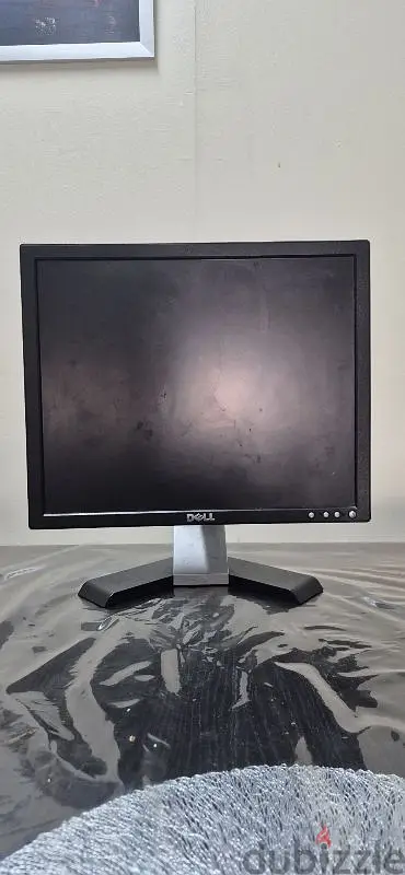 Dammam, Computers, SAR 50,  Dell E178FPB LCD Monitor