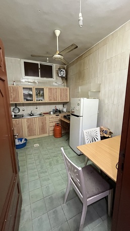 Al Mahjar, Rooms Available, SAR 1250/month,  Furnished,  Selling Family Room With Amenities Monthly Rent 1250