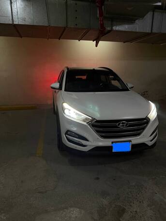 Al Barsha, Vehicles, Cars & Trucks , AED 27999,  Hyundai Tucson,  2017,  Automatic,  320000 KM,    &mdash; GCC SPECIFICATION , Full Option ,  Well-maintained Vehicle!